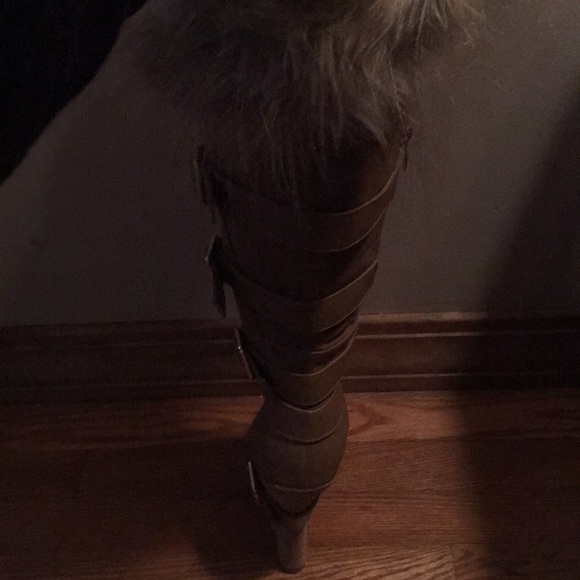 Platform boots - Picture 3 of 3